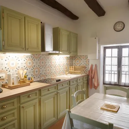 La Petite Maison Du Perigord * Tourtoirac